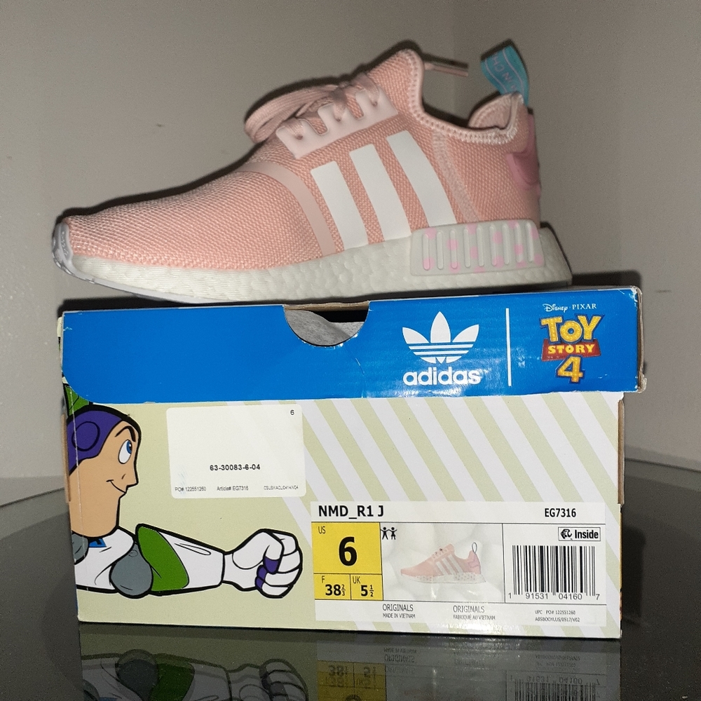 Adidas | Disney Toy Story Bo Peep NMD_R1 J - Picture 7 of 9